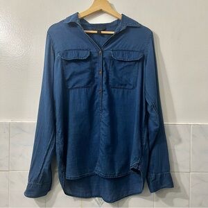 J Crew Long Sleeve Chambray Popover Shirt Top Womens 8/M Minimalist Capsule Blue